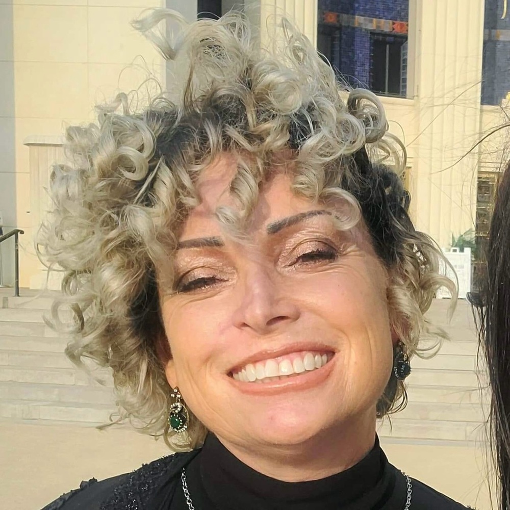 Meet your Posher, Lori